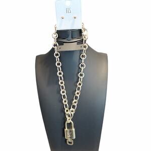 Louis Vuitton Lock & Key #316 w/a Gold Chain Necklace & Earring Set NWT